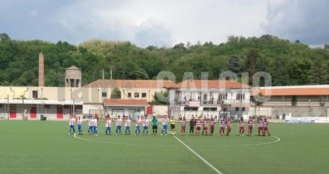 Le squadre al centro del campo