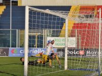 TARANTO-GRAVINA 3-0