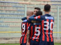 TARANTO-TEAM ALTAMURA 2-0