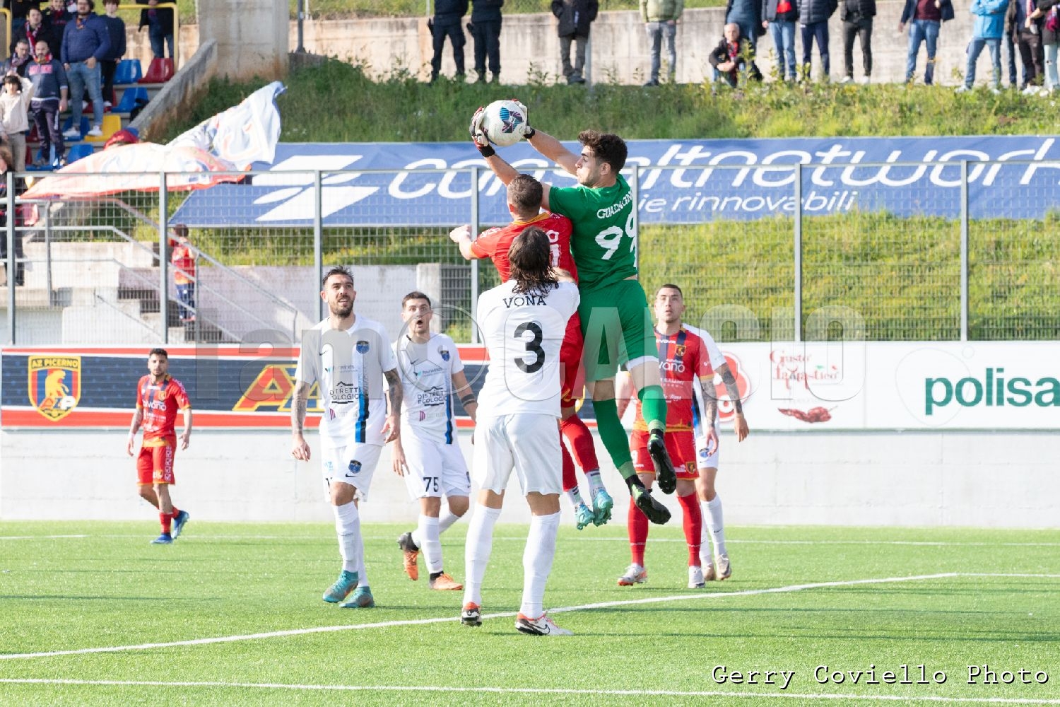 AZ PICERNO-LATINA 0-2