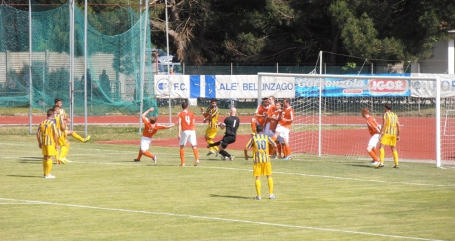 Il gol di Massaro per l'1-0 finale