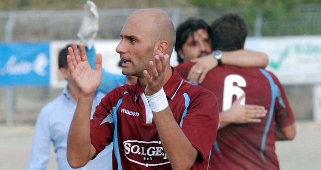 San Giorgio 1926, Cerbone: replica del difensore al patron Arpaia