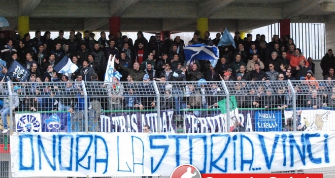 Gli ultras biancoblu