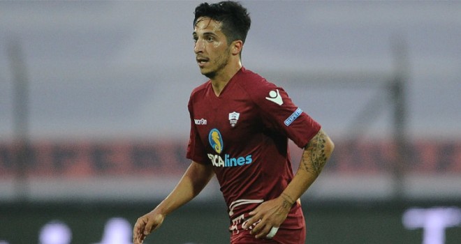 il centrocampista va al Parma