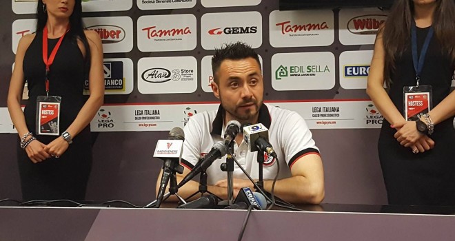 De Zerbi: "Pubblico cos&igrave; presente mi fa venire la pelle d'oca"