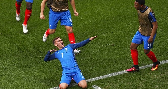 La Francia vola ai Quarti: Griezmann stende l'Irlanda