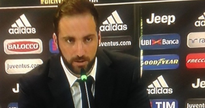 Higuain stuzzica Napoli: "Spero nella doppietta"