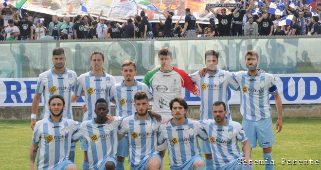 Stefano Pace (il secondo da sx in alto)