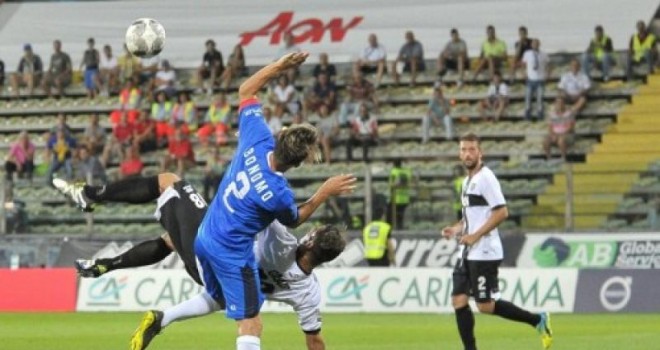 Calaiò di rovesciata decide la partita