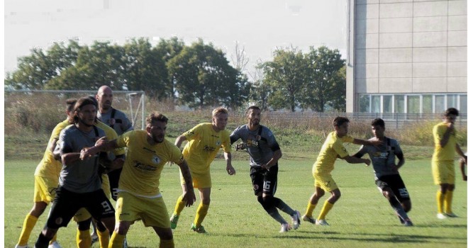 Alessandria - Sei gol alla BonBon Asca con vista Livorno