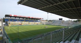 Il Parma blocca sul pari il Como Secondo 0-0 di fila per i ducali