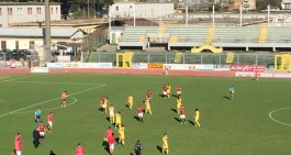 Nocerina e Gravina impattano sul pari: Coppola risponde a Picci