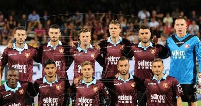 Salernitana, i convocati per la gara con la Pro Vercelli: fuori Pucino