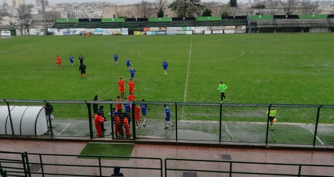 Match rinviato