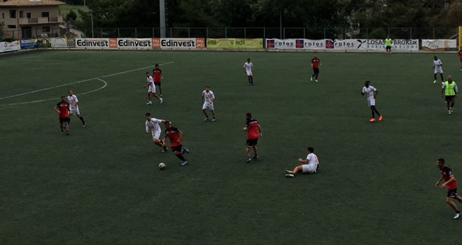 AMICHEVOLI - Undici gol del Picerno, pari Rotonda con il Senise
