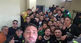 Boys Caivanese show: poker al Teano