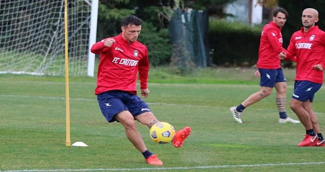 Il Crotone è tornato al lavoro