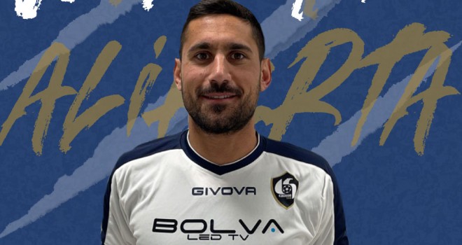 Cavese, primo rinforzo: firma Aliperta