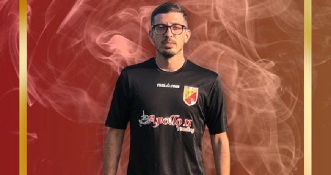 Lions Grotta. Rinnova un esperto centrale col vizio del gol