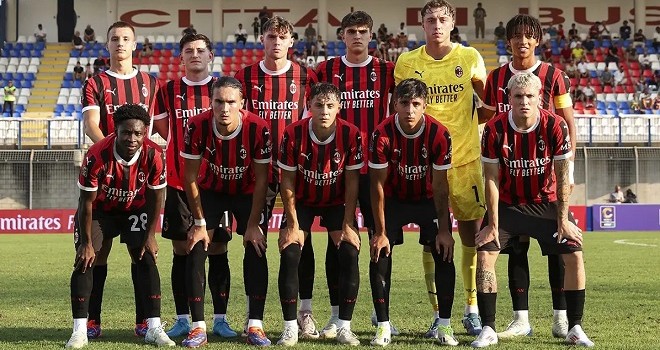 Una formazione del Milan Futuro