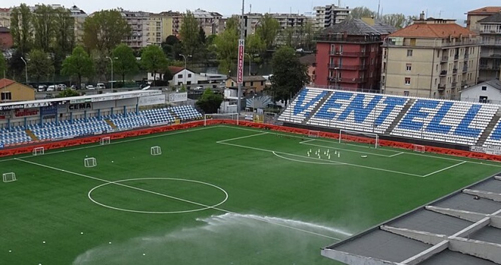 Virtus Entella vs Bari, pareggio pirotecnico al Comunale 
