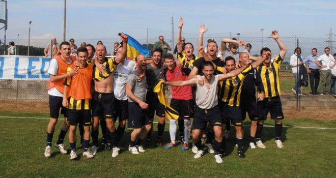 La festa dei giocatori del Vallestrona