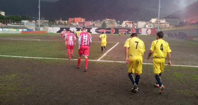 I grigiorossi perdono la partita ed il primato in classifica.