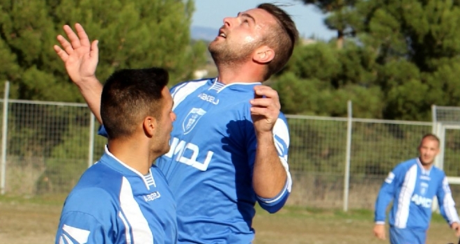 Scontro salvezza all'Apice