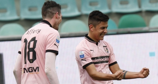 Lafferty e Djbala, 12 gol in due