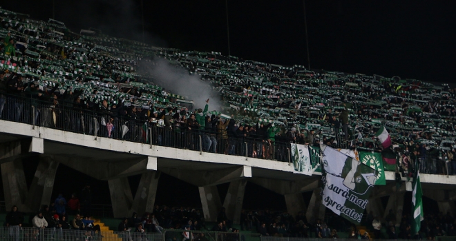Avellino - Curva Sud: trionfa l'amore