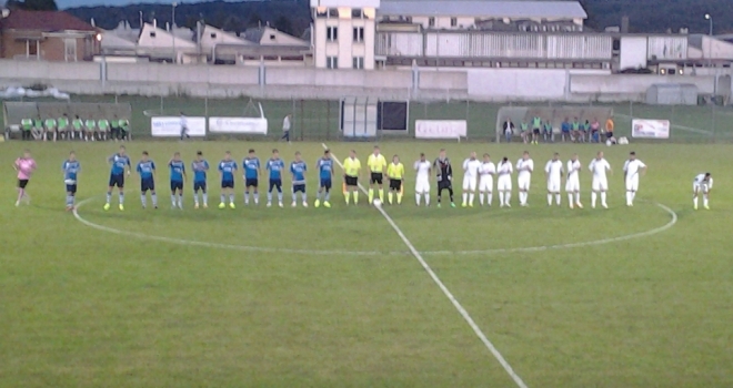 L'ingresso delle due squadre