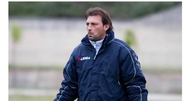 Il mister dell'Orlandina Raffaele