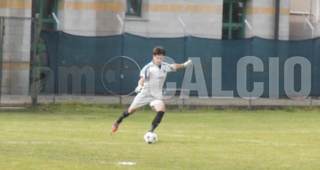 Il portiere cusiano Simone Fovanna