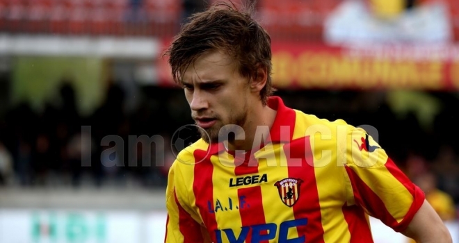 Casertana su Bjelanovic, Benevento preso..
