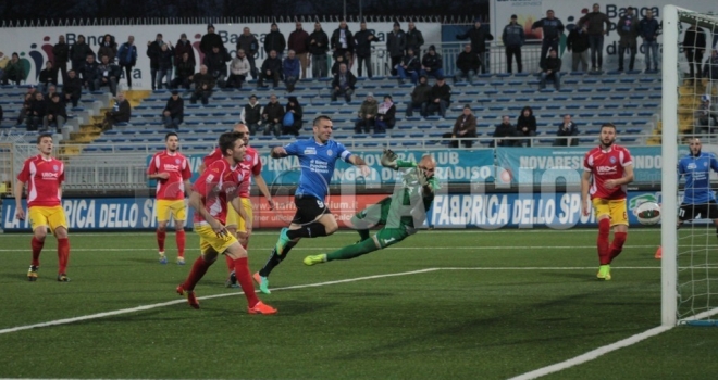 Immediato riscatto per il Novara, non c&rsquo;&egrave; scampo per l&rsquo;Albinoleffe