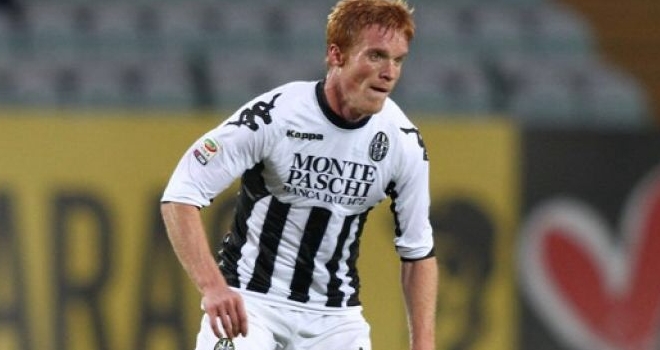 Gazzi con la maglia del Siena