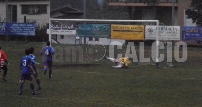 Lo Stresa doma il Cossato e si riprende la seconda piazza