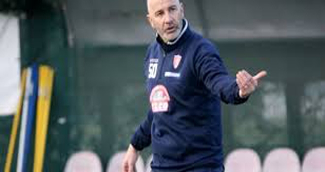 Continua il valzer delle panchine, a Grosseto arriva Stringara