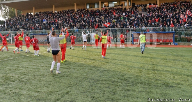 Turris, un centrocampista dice addio alla maglia corallina