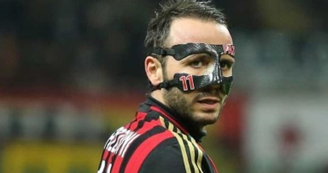 Pazzini, sconcertato. Come tutti.