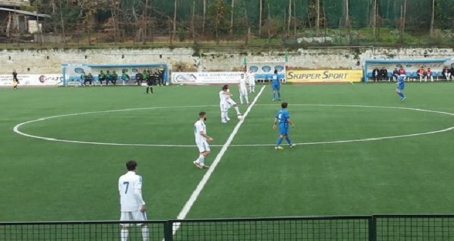 La traversa ed un rosso fermano la cavalcata del S.Agnello: a Vico 0-0