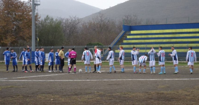 Lo Sperone vince ed &egrave; l'unica a punteggio pieno. Casamarciano corsaro
