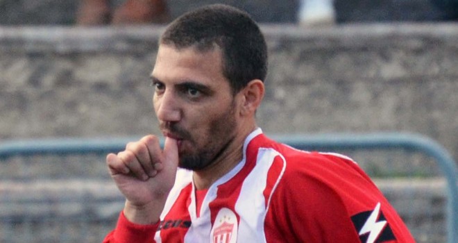 Santini segna e spazza via le polemiche. San Martino ok con l'Atripalda