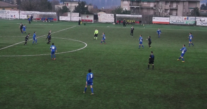 Allievi fascia B - 4-1 e primato per il Baveno