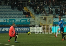 Evacuo e Gonzalez spingono il Novara in vetta