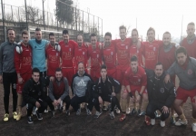 Corsa a due nel gruppo E, riposa lo Sperone