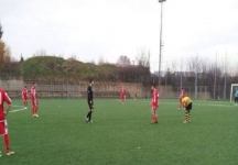 Clou ad occhiali, sospesa a Mugnano del Cardinale