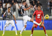 La Juve inganna l'attesa Champions e spazza via il Catania: 4-0