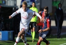 Colpo Milan a Cagliari, l'Inter non va oltre lo 0-0