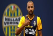 Ufficiale: Fernandinho &egrave; un giocatore dell'Hellas Verona